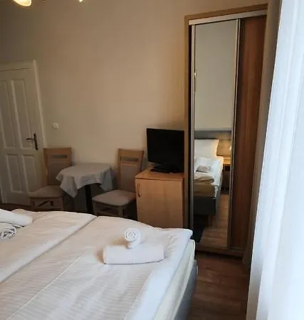 Meduza בית אירוח מידזיזדרויה