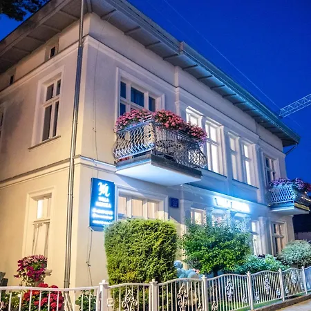 בית אירוח Meduza